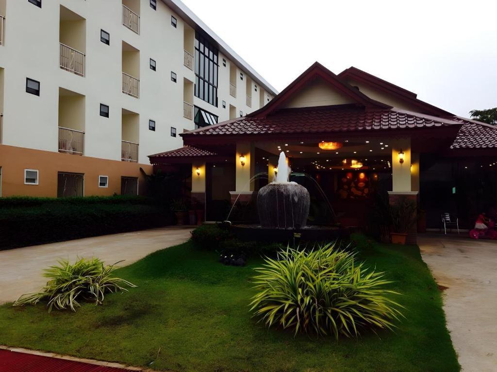 Sirimathani Hotel Лей Екстер'єр фото