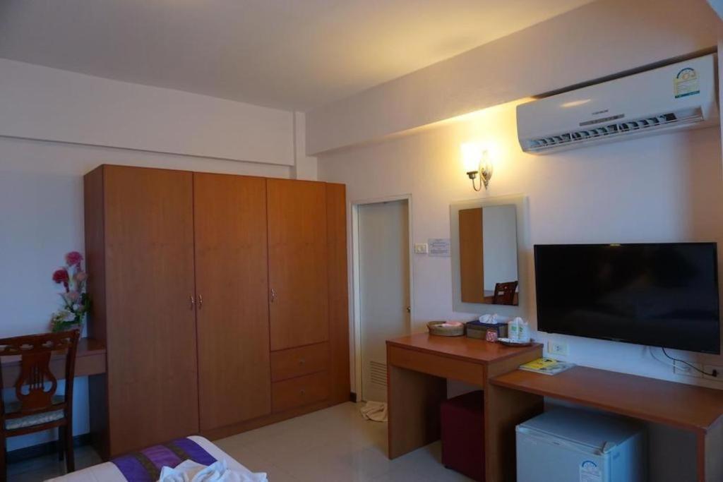 Sirimathani Hotel Лей Екстер'єр фото