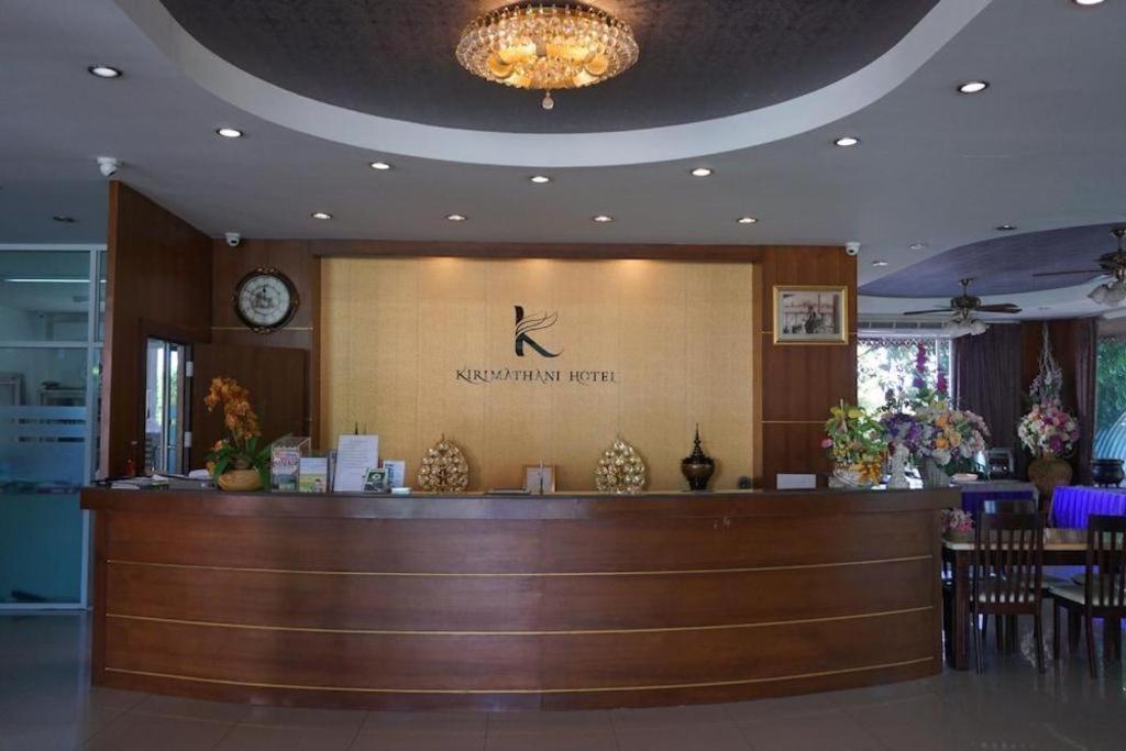 Sirimathani Hotel Лей Екстер'єр фото