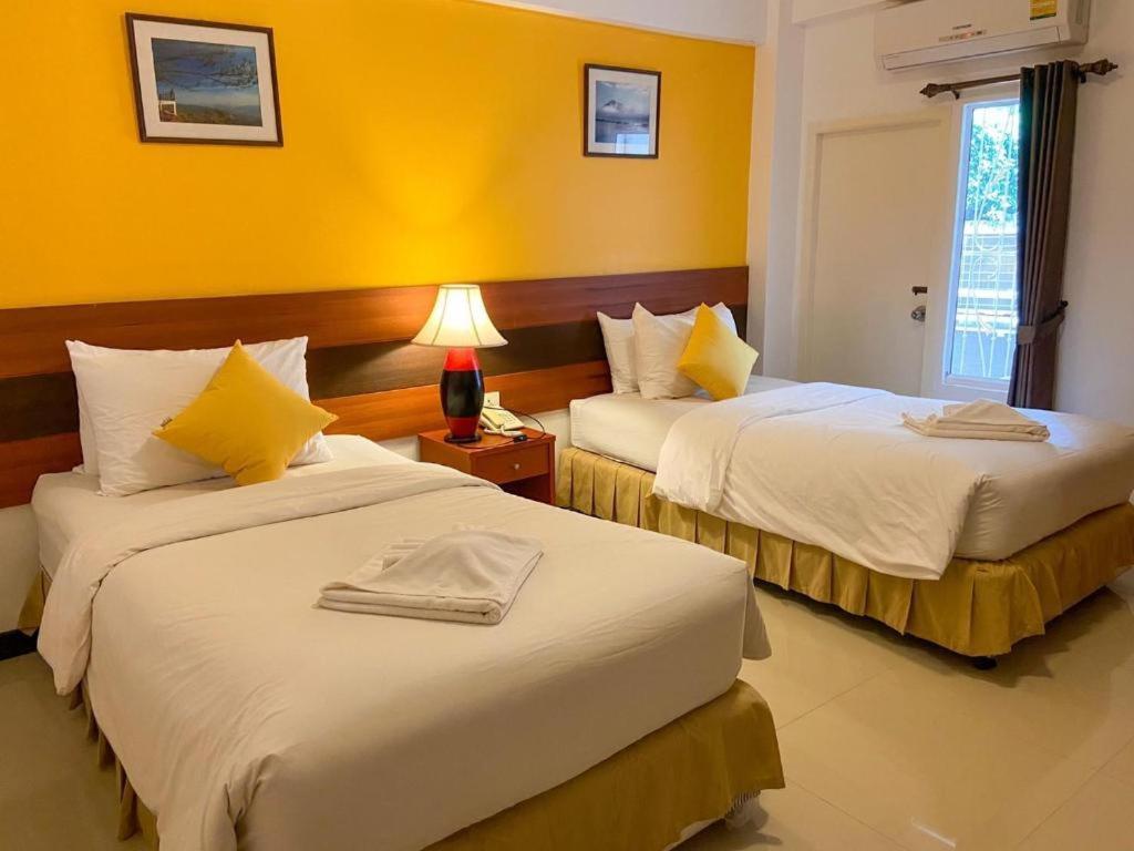 Sirimathani Hotel Лей Екстер'єр фото