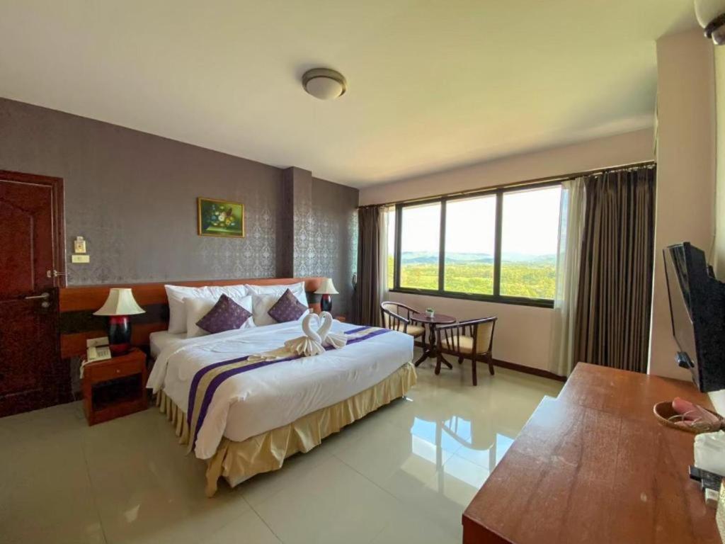 Sirimathani Hotel Лей Екстер'єр фото