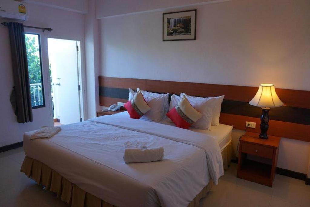 Sirimathani Hotel Лей Екстер'єр фото