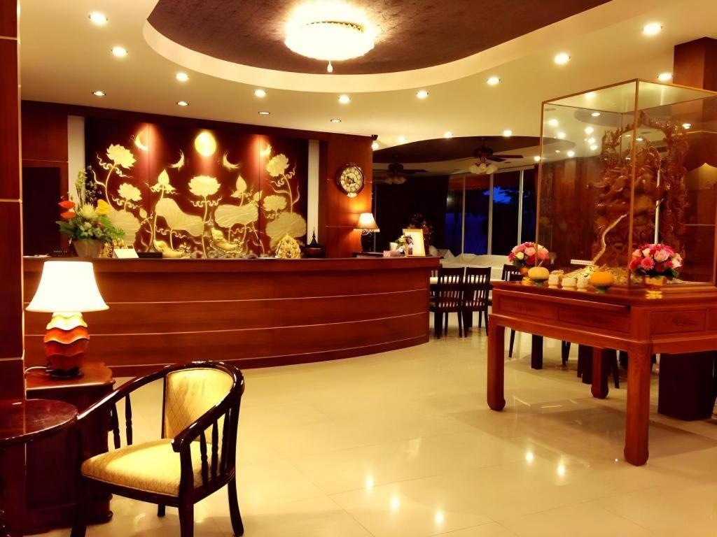 Sirimathani Hotel Лей Екстер'єр фото