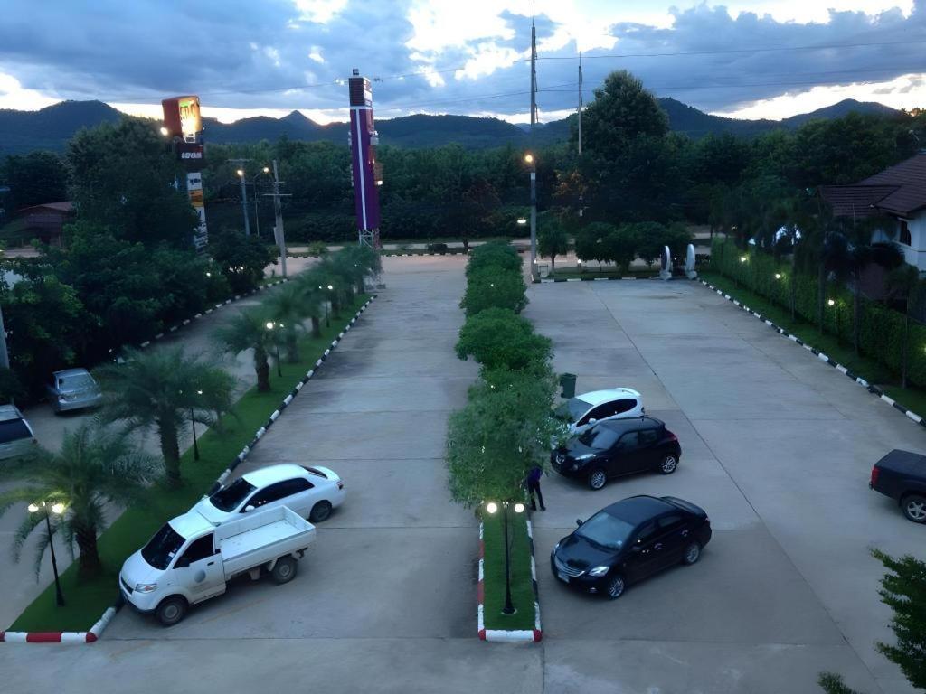 Sirimathani Hotel Лей Екстер'єр фото